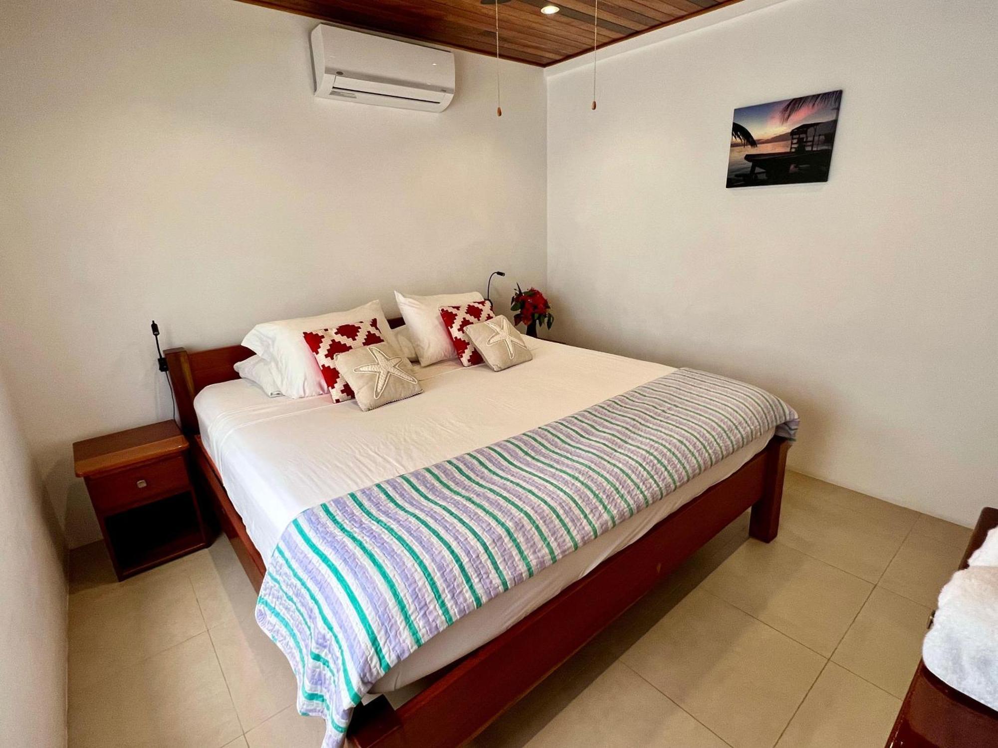 Caribbean Sunrise Villa Кей-Колкер Екстер'єр фото